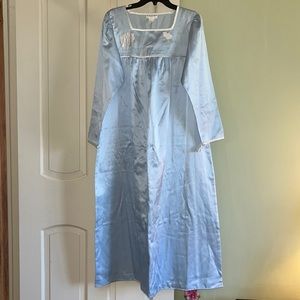 NWT Vintage Natori Classics Light Blue Nightgown